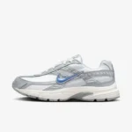 Nike Initiator