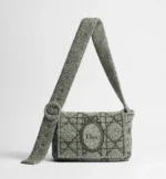 Medium Dior Médaillon Messenger Flap Bag - Image 4