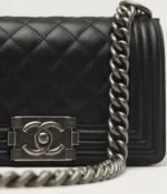 Small BOY CHANEL Handbag - Image 2