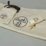 Hermes Picotin Lock PM
Handbag Bucket Bag White Clemence Leather Y Stamp - Image 7